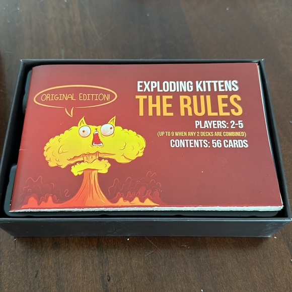 Exploding Kittens Card Game - Picture 3 of 5